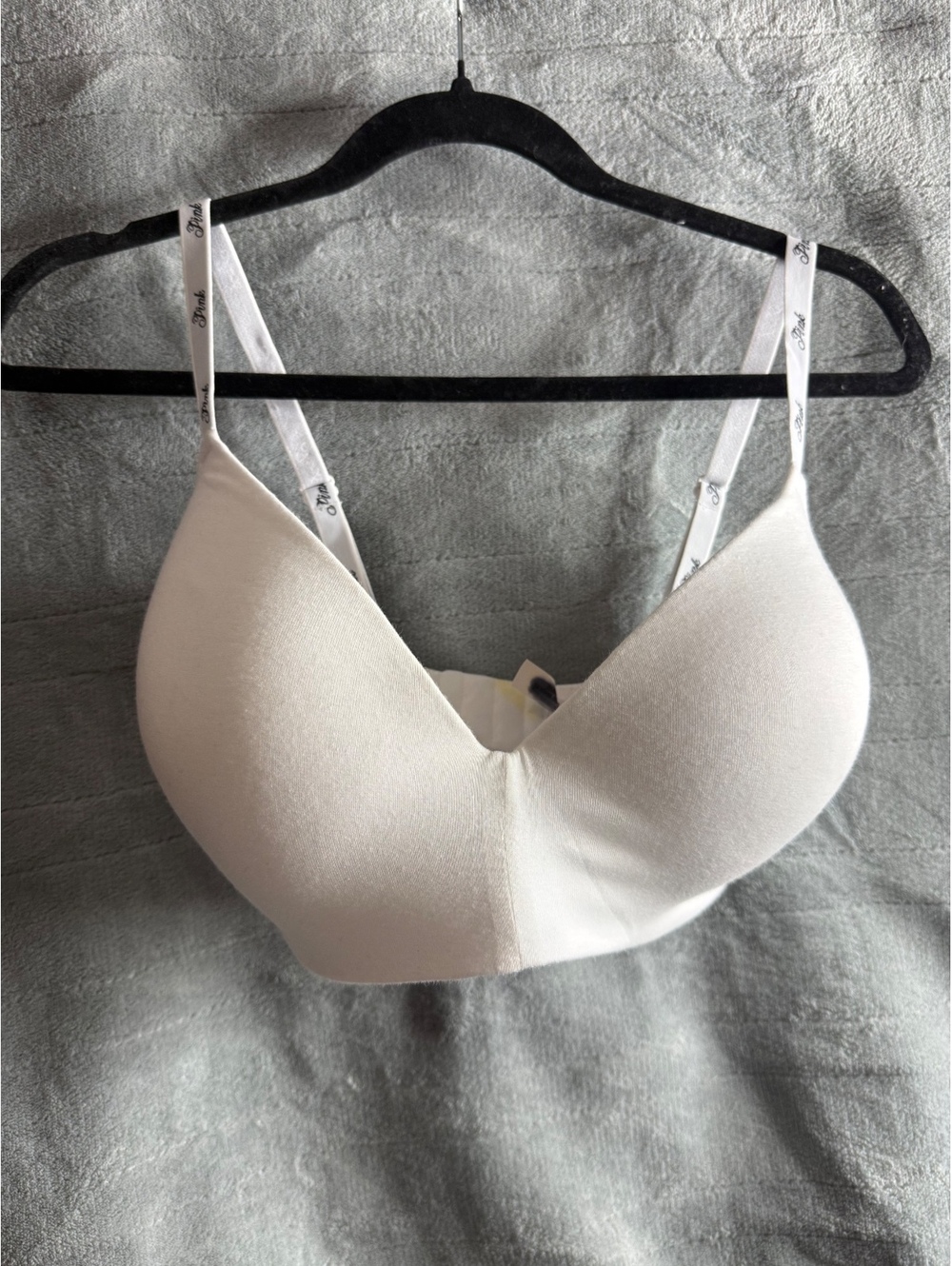 Victoria's Secret Pink White Wireless Bra Size 36DDD with Adjustable Straps